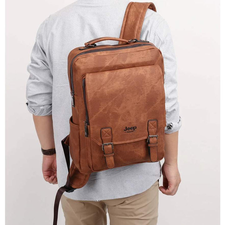 Mochila de Couro Jeep Arvien - Vestia