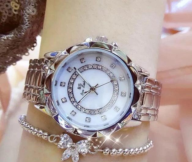 Relógio Feminino com Cristal de Quartzo + Pulseira - VESTIA