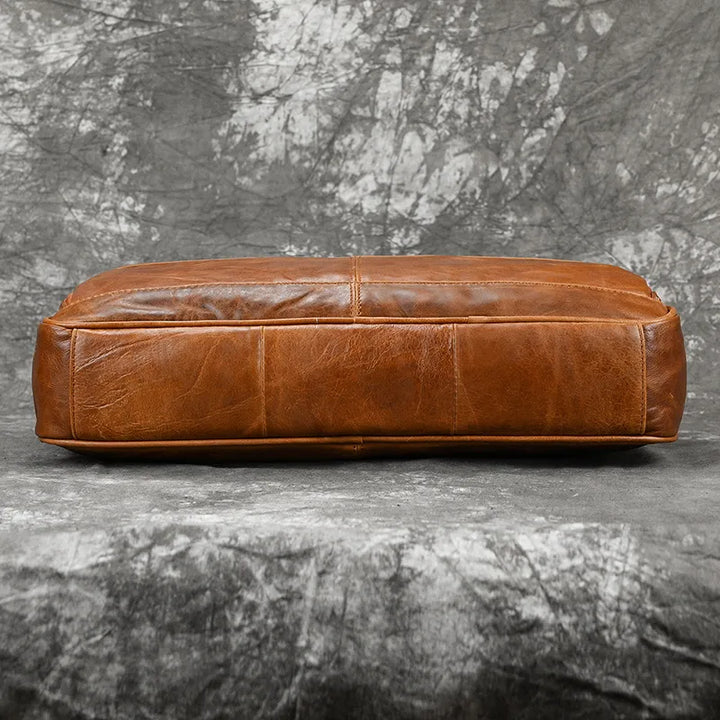 Maleta Executiva Couro Genuíno Envernizado Dallas - Vestia