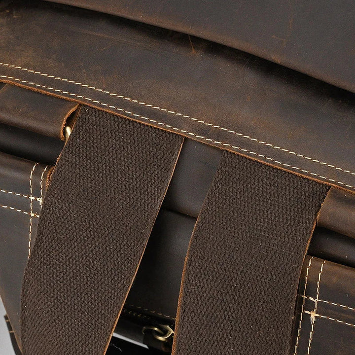 Mochila para Notebook 15,6" em Couro Legítimo Belric - Vestia