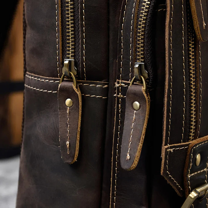 Mochila de Couro Genuíno 14" Noriel - Vestia