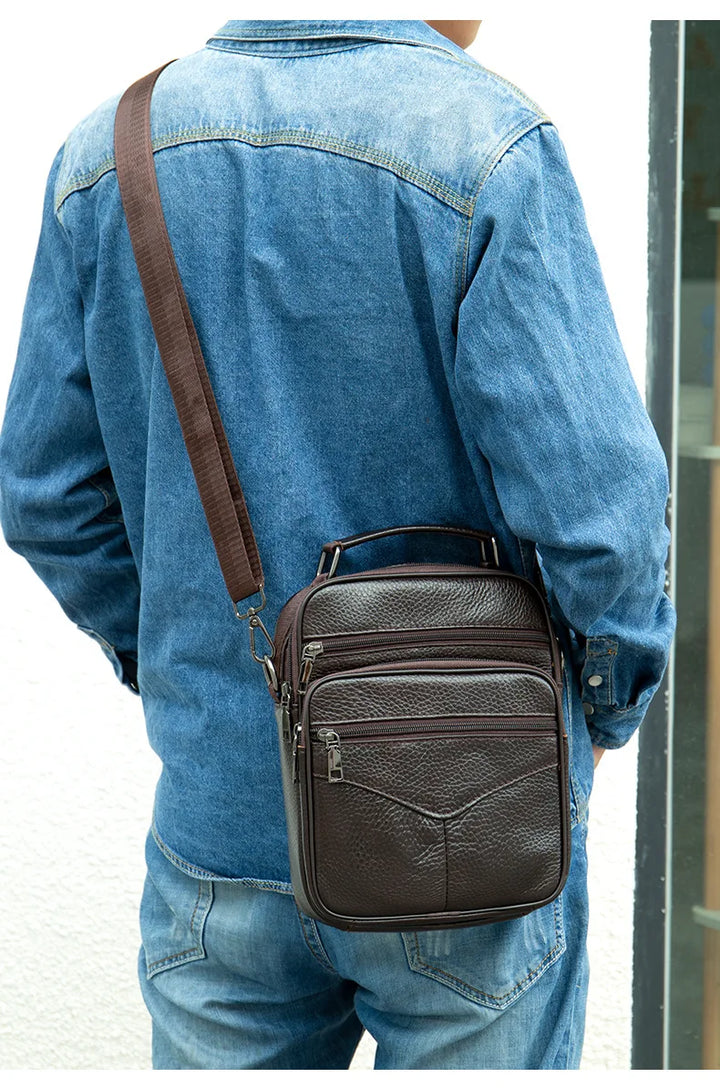 BOLSA DE OMBRO EM COURO GENUÍNO DELNOR - Vestia